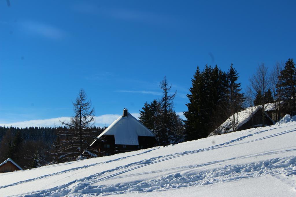 Gasthof Schwarzwaldtanne Schönwalde Exterior foto